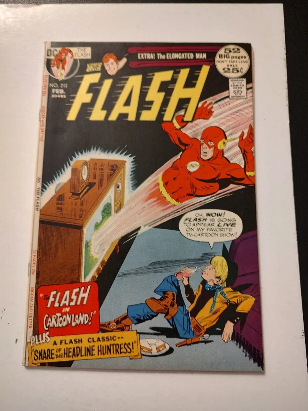FLASH # 212 52 PG GIANT Written by Cary Bates Cover by Dick Giordano